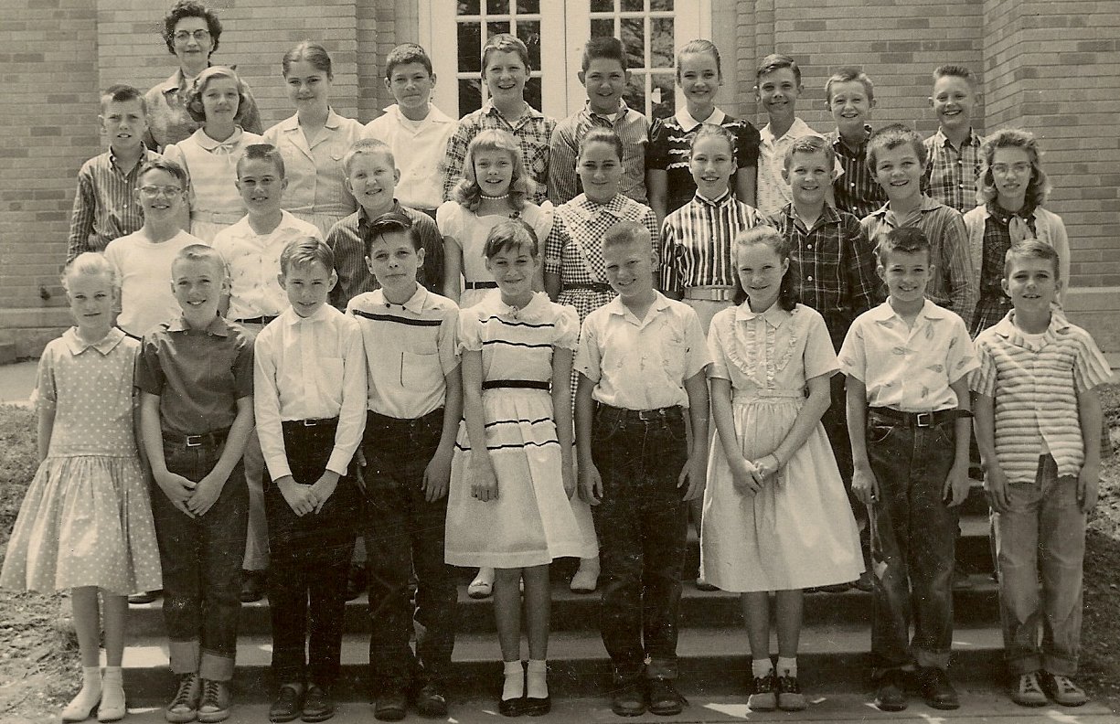 Photo scanned by Linda Bruce